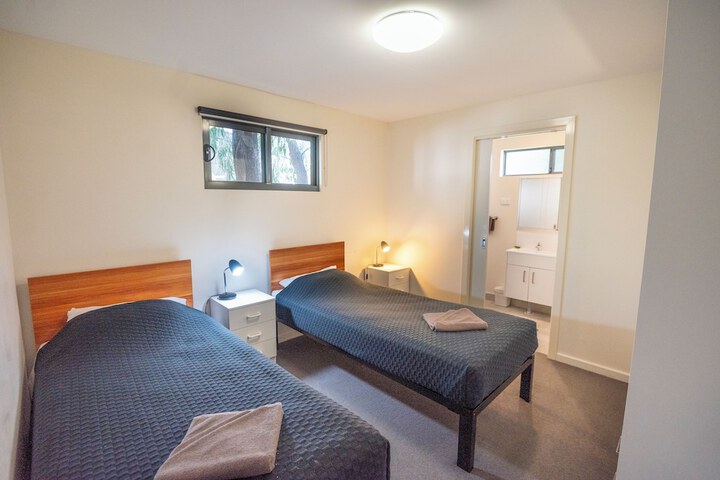 Room 12 of 63