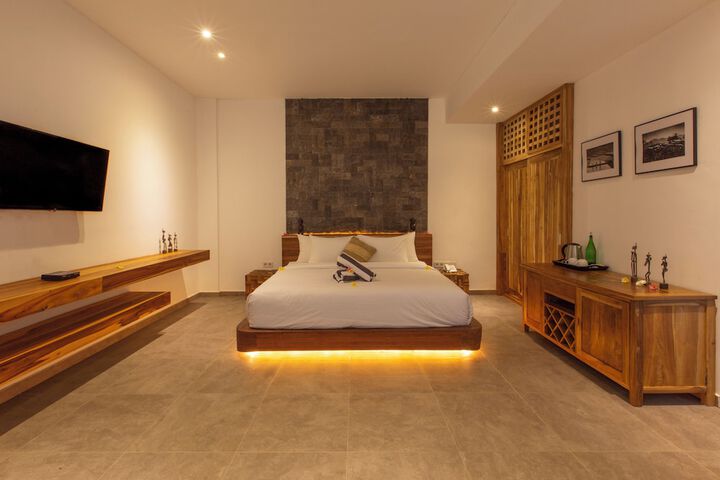 Room 14 of 88