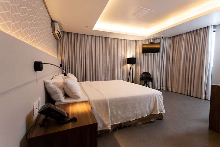 Room 30 of 92