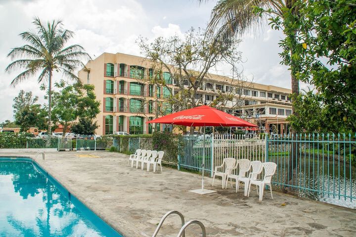 Hotel 41 of 42