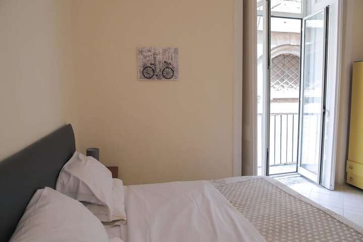 Room 26 of 47