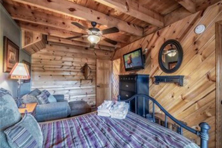 Room 44 of 52