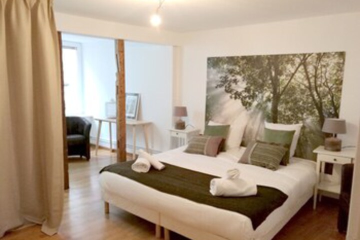 Room 50 of 60