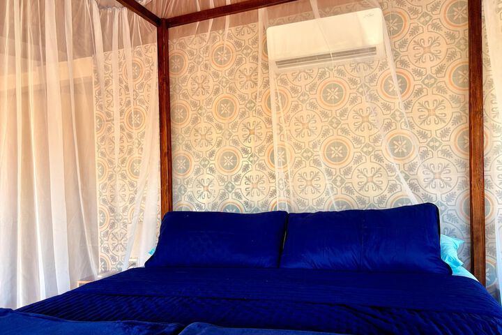 Room 14 of 70