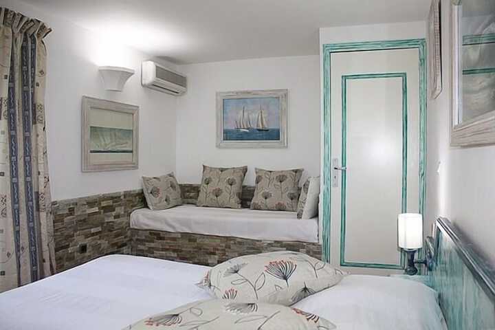 Room 14 of 47