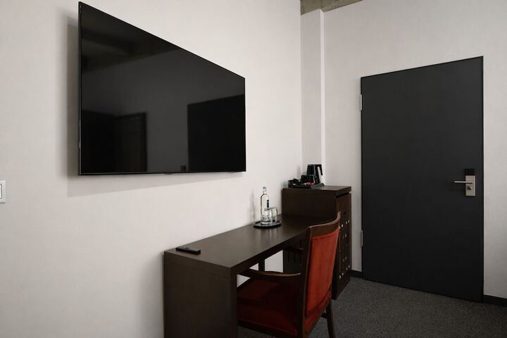 Room 31 of 59