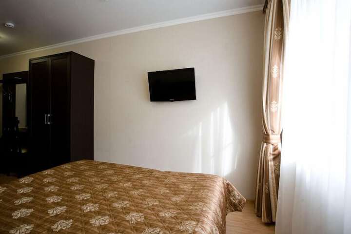 Room 30 of 93