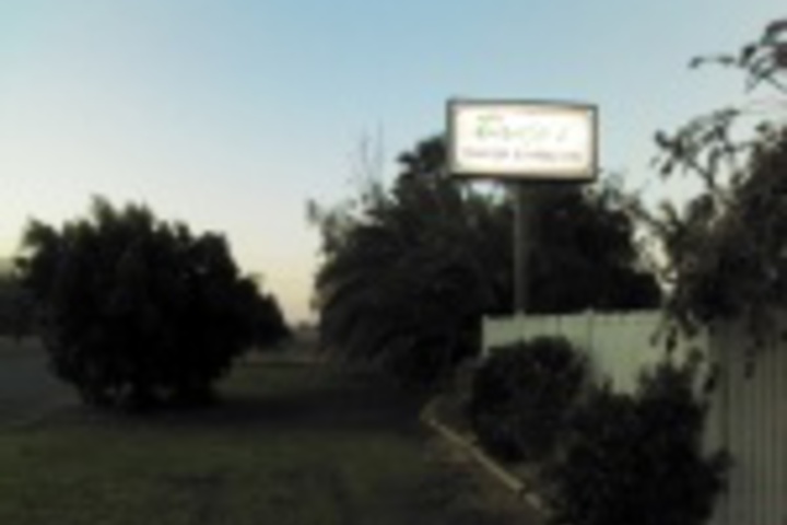 Hotel 5 of 228