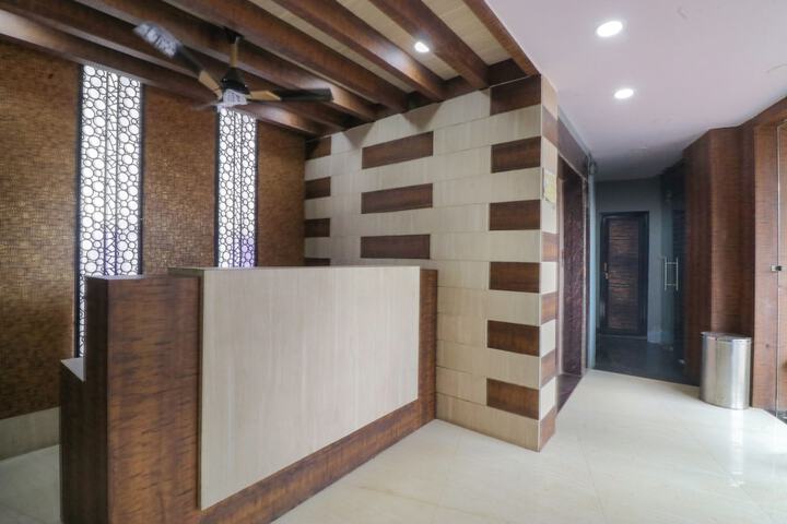 OYO 47586 J J Residency