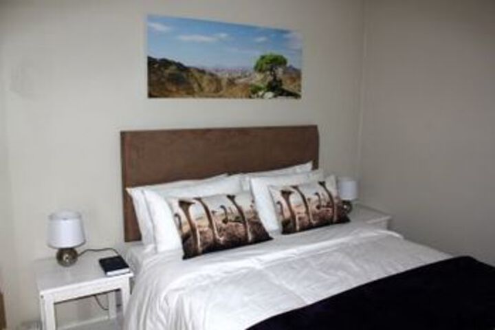 Room 7 of 15