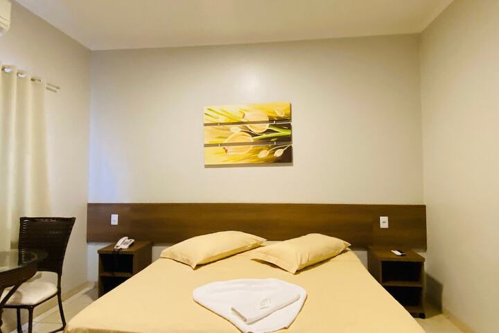 Room 6 of 51