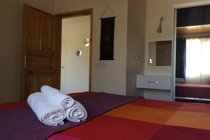 Room 14 of 144