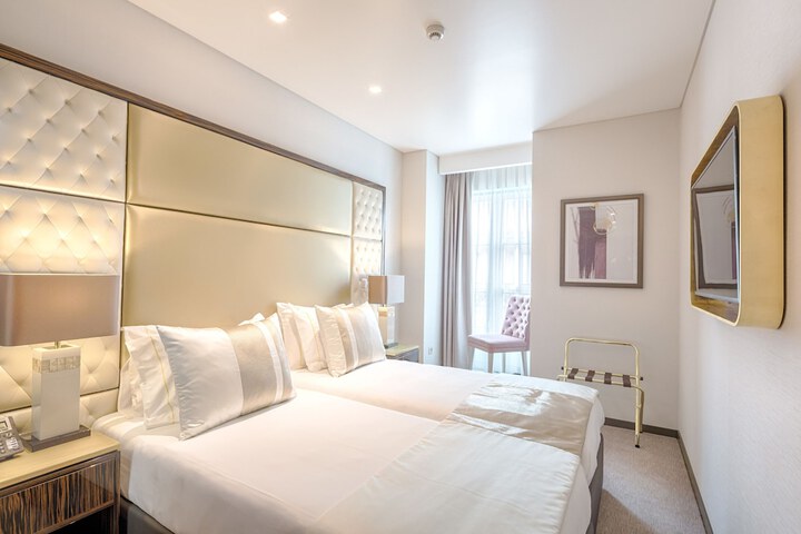 Room 20 of 59