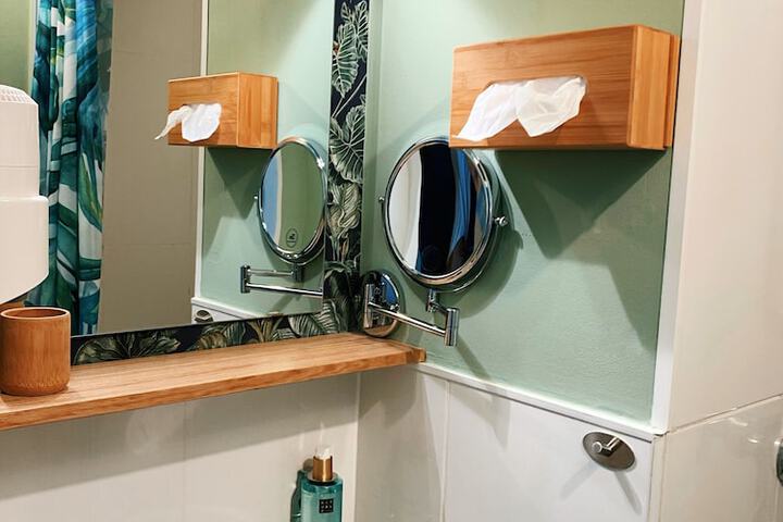 Clean Restrooms