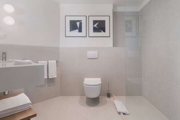 Clean Restrooms