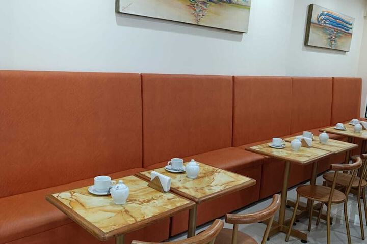 Breakfast/Coffee Service 228 of 284