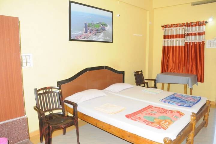 Room 17 of 24