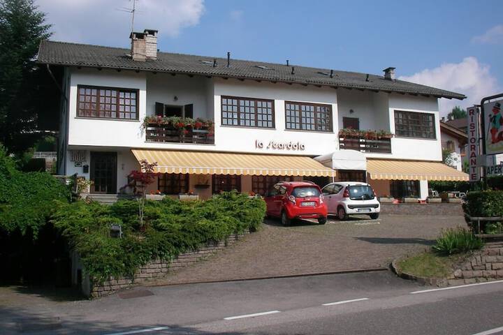 La Scardola Ristorante Hotel Bar in Baselga di Pine