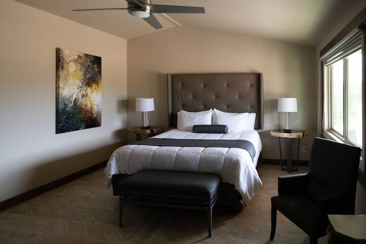 Room 28 of 31