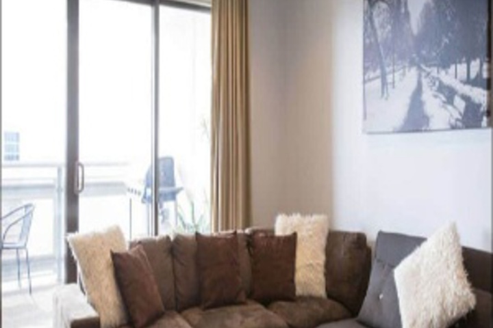 Room 225 of 288