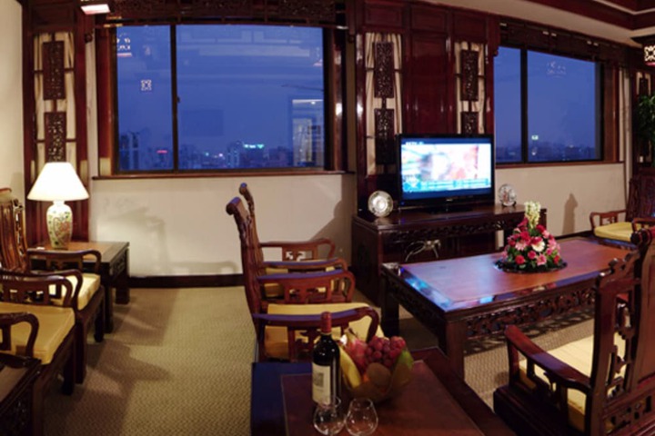 Room 21 of 53