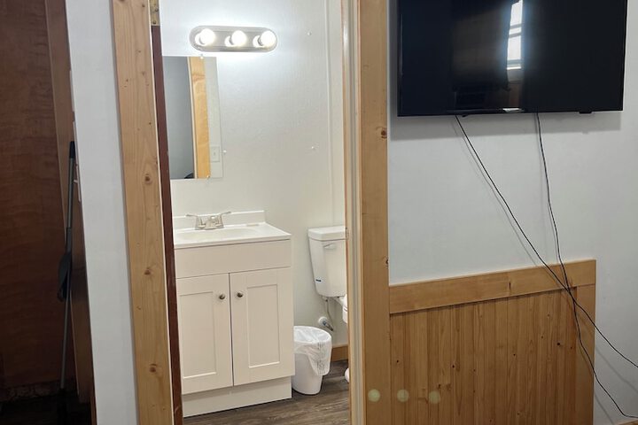 Room 3 of 13