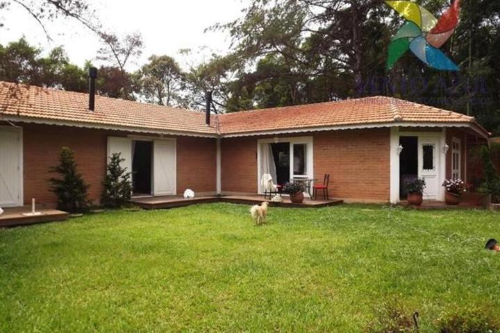 Casa LINDA TÉRREA e SUPER ACONCHEGANTE 3 Suítes