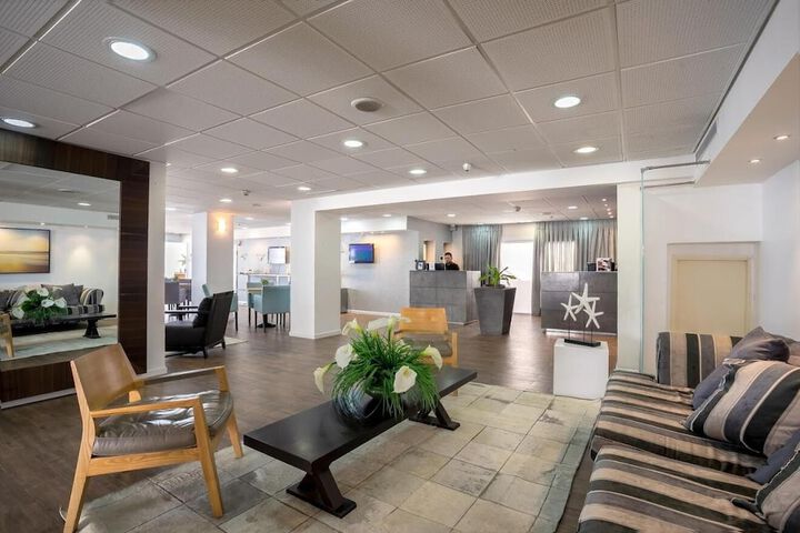 Lobby Entry