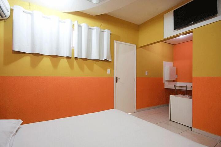 Room 19 of 33