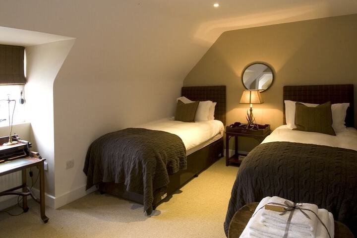 Room 3 of 14