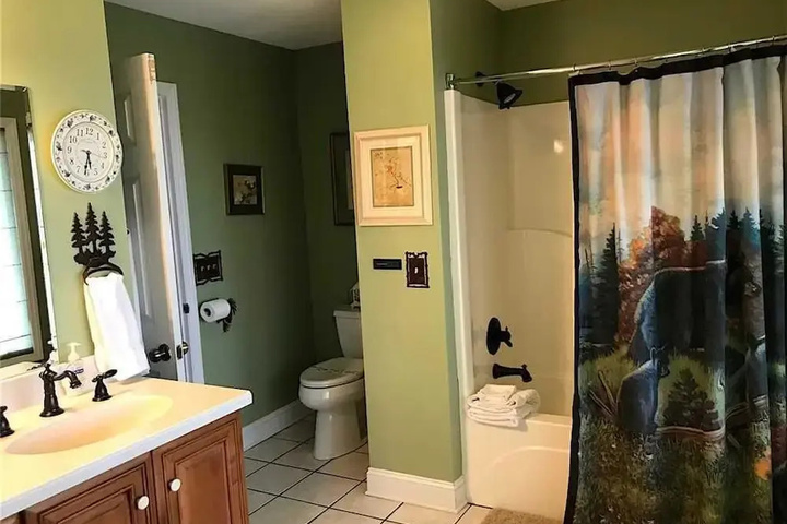 Room 7 of 15