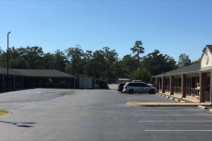 Property Grounds 16 of 17