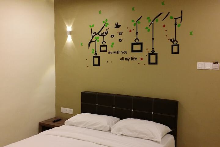 Room 15 of 51
