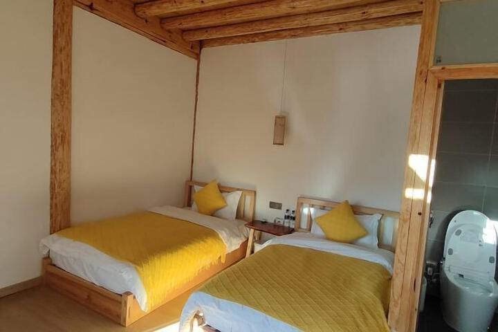 Room 49 of 51
