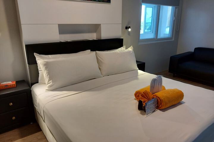 Room 96 of 403