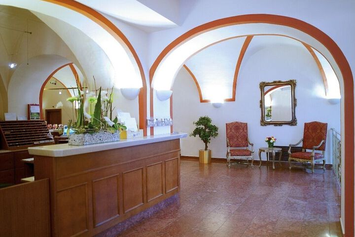 Lobby Entry