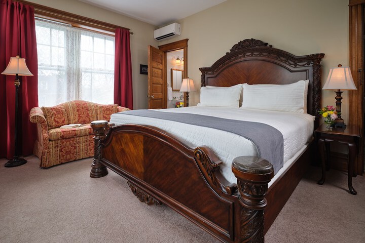 Room 5 of 41