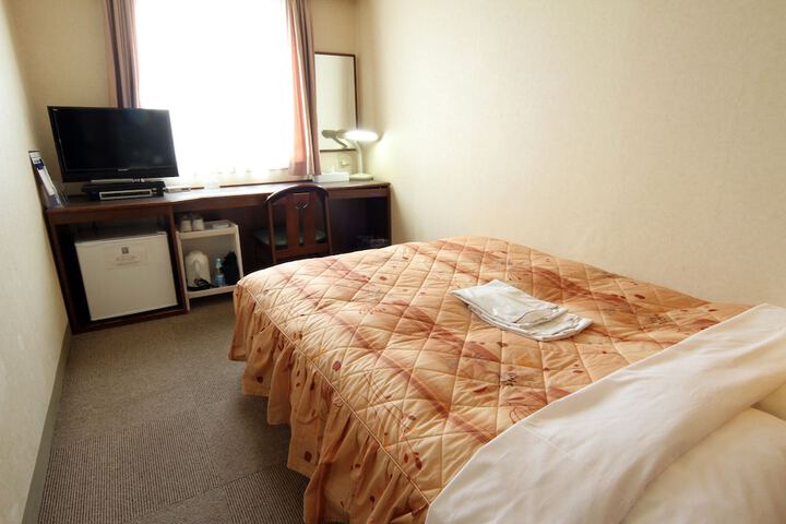 Room 17 of 34