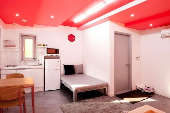 Room 7 of 37