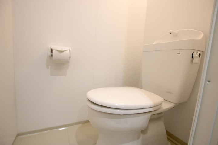 Room 10 of 20