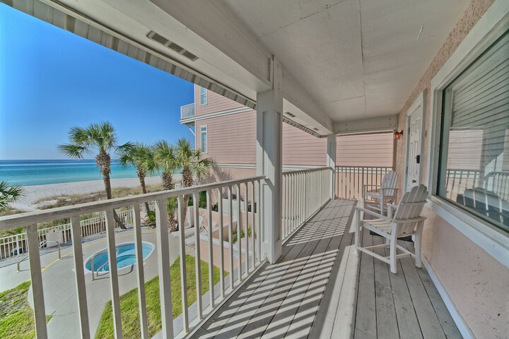 Terrace/Patio 188 of 200