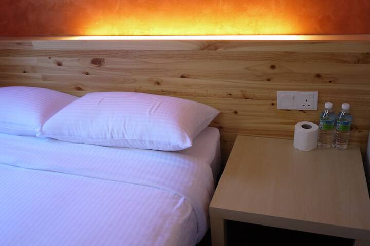 Room 7 of 31