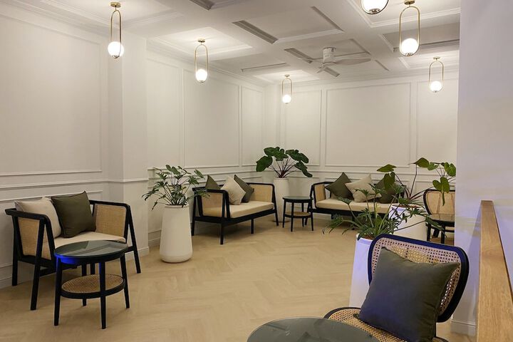 Hotel Interior 6 of 104