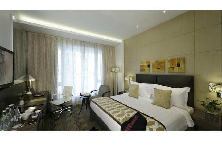Room 14 of 74