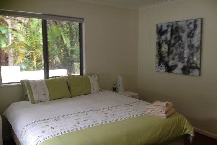 Room 14 of 96
