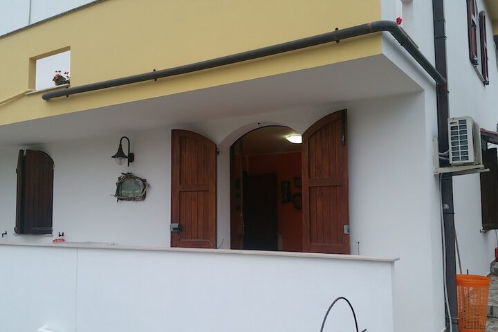Room 10 of 120