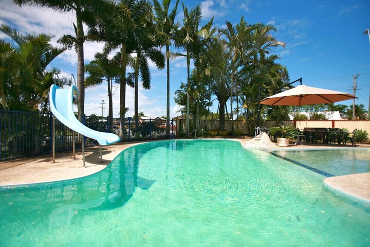 Pool 19 of 22