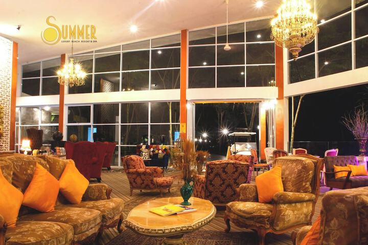 Hotel Interior 4 of 169