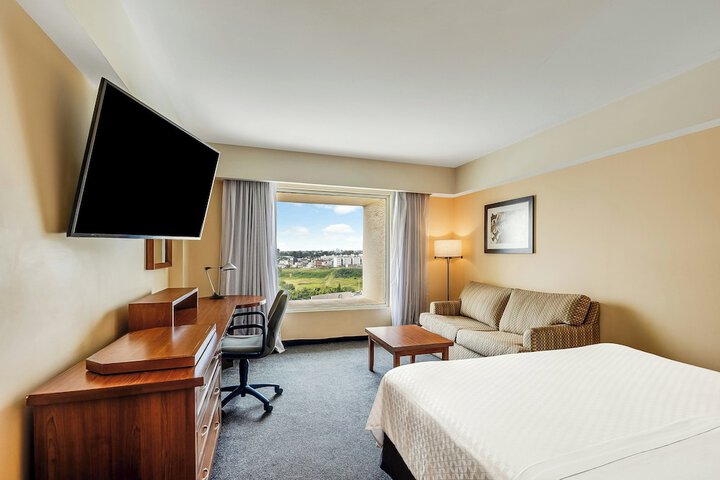 Room 7 of 37