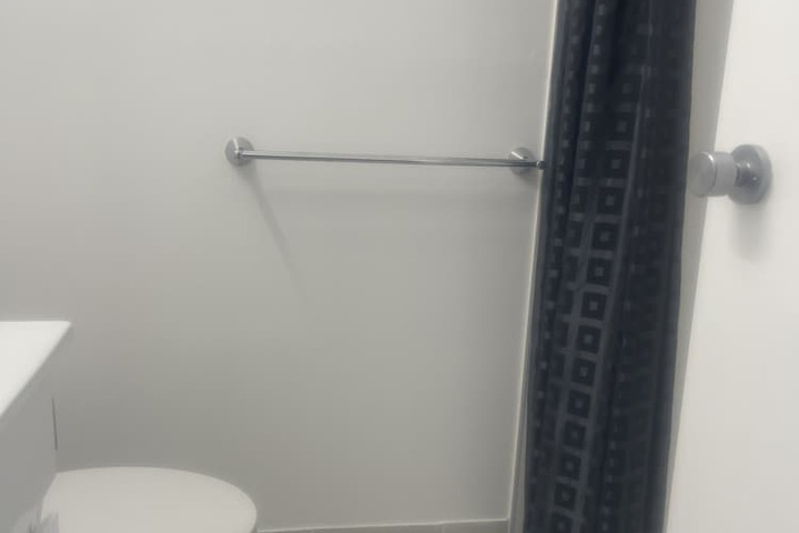 Room 28 of 38